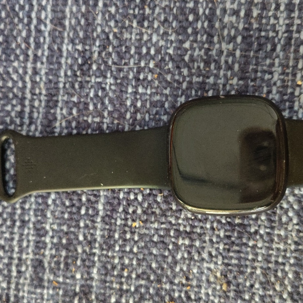 Black Fitbit Versa 3